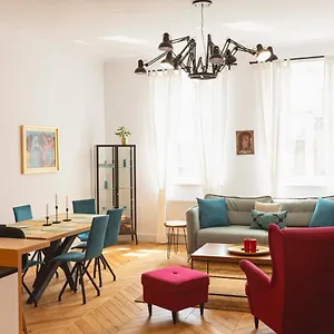 Tcf - Big With Free Garage Apartment Krakow
